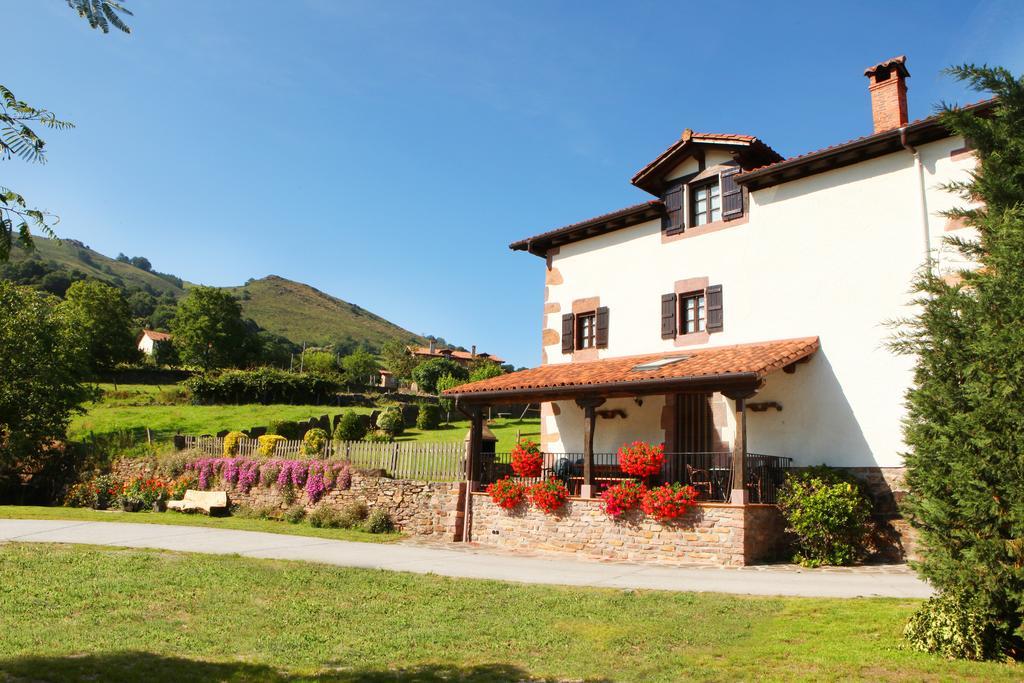 Casa Rural Gananea Zuaztoy de Azpilcueta Exterior photo